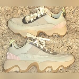 NEW Sorel Kinetic Impact Sneakes White/Sea Salt/Gum NL5097-125